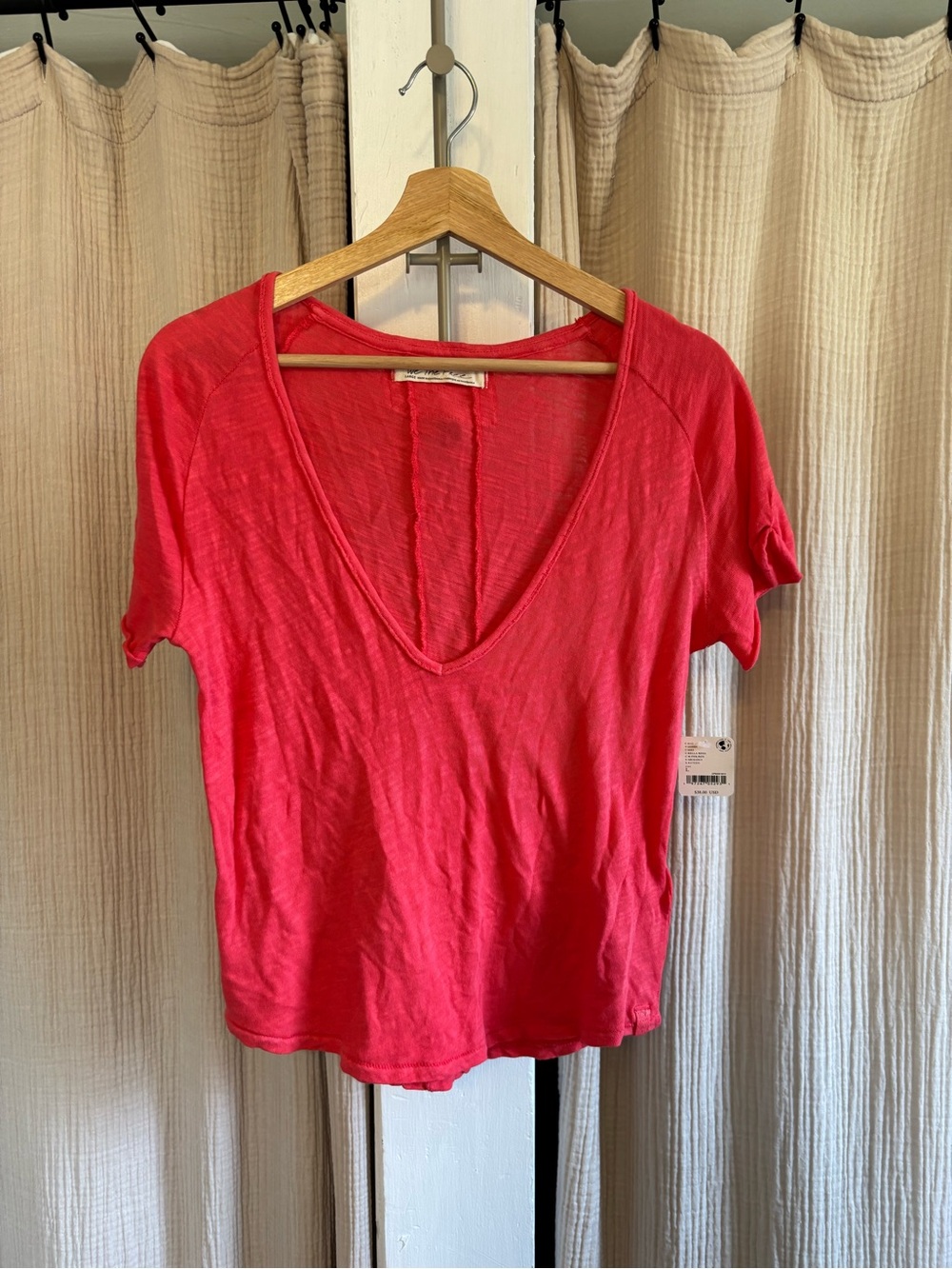 NWT Free People V-Neck Tee- Large